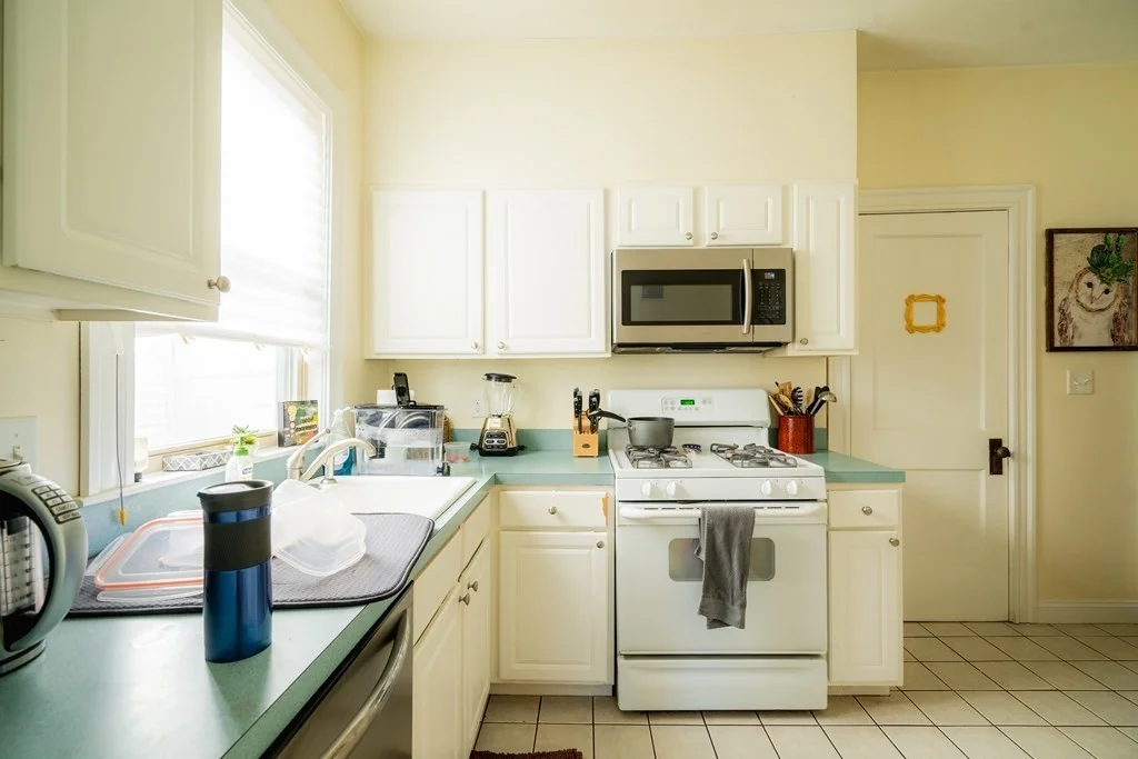 2 bed, 1 bath apartment for rent at 31 Mapleton St Unit 1, Brighton — photo 4 of 16