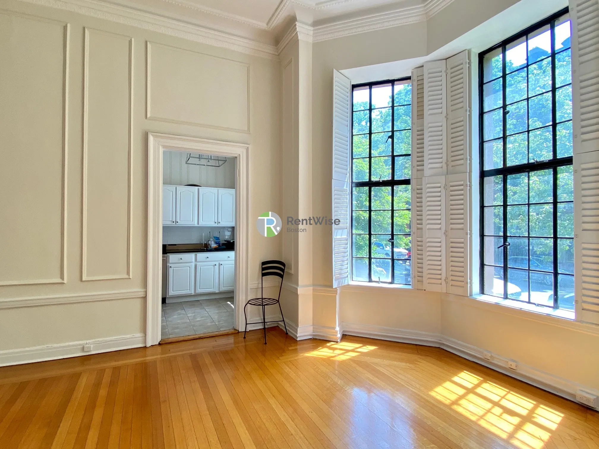 2 bed, 2 bath apartment for rent at 31 Marlborough St Unit 2, Back Bay — photo 3 of 21