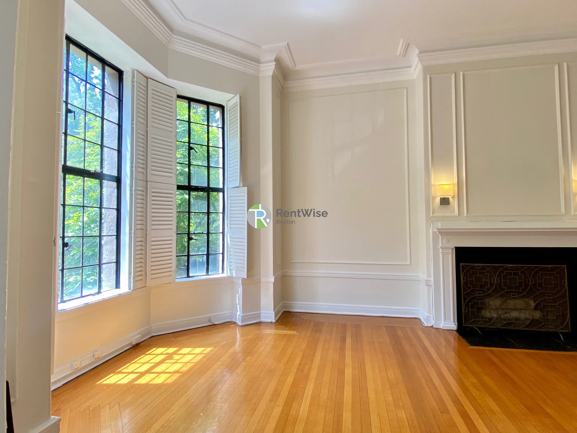 2 bed, 2 bath apartment for rent at 31 Marlborough St Unit 2, Back Bay — photo 2 of 21