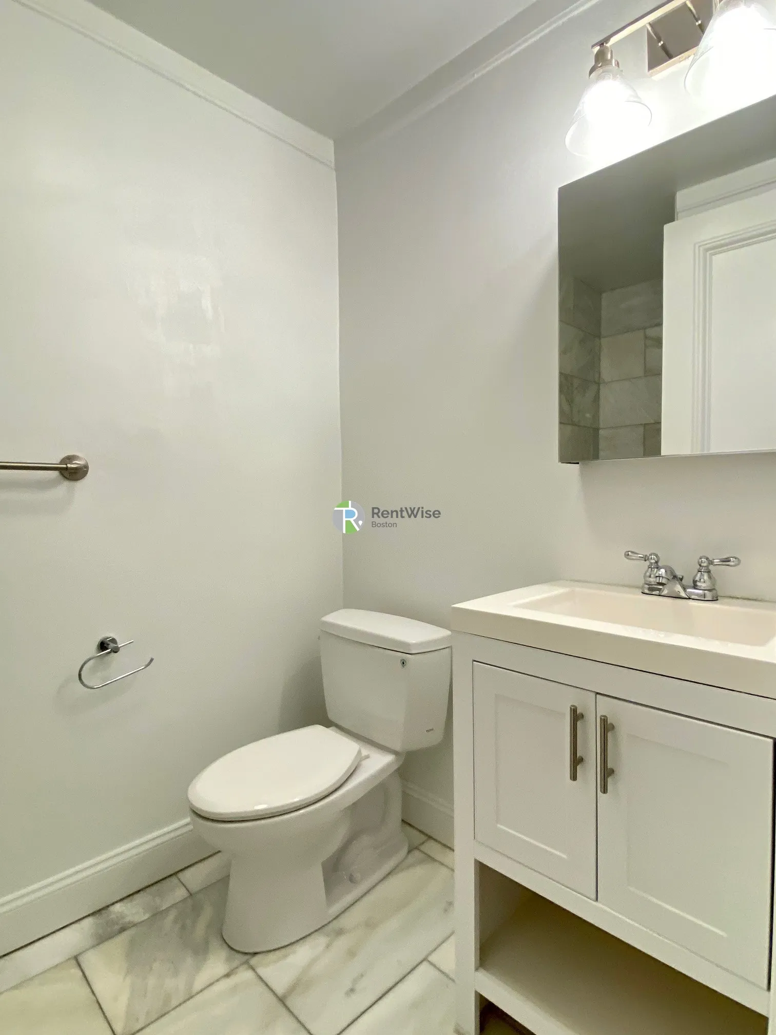 2 bed, 2 bath apartment for rent at 31 Marlborough St Unit 31-2, Back Bay — photo 5 of 21
