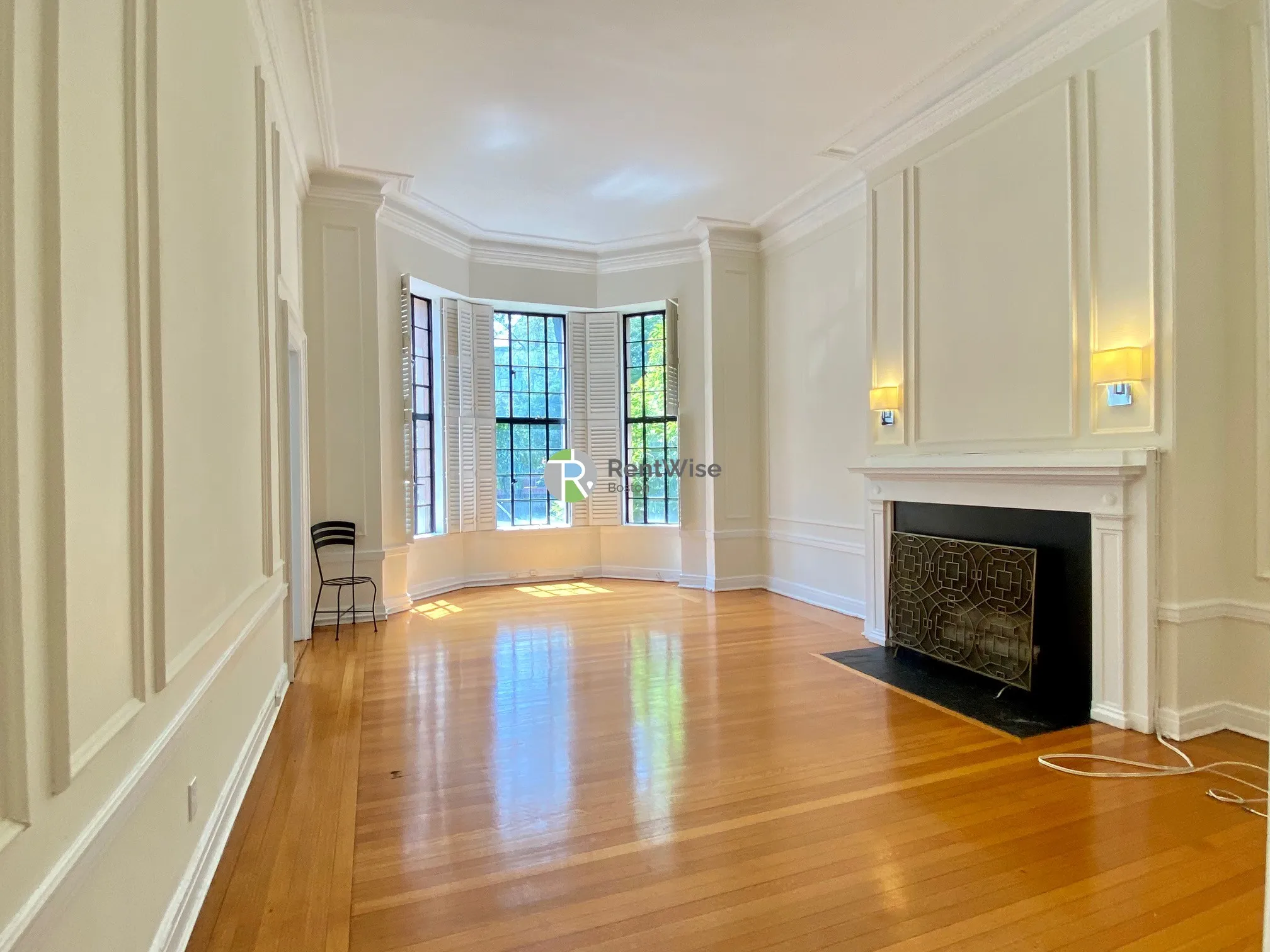 2 bed, 2 bath apartment for rent at 31 Marlborough St Unit 31-2, Back Bay