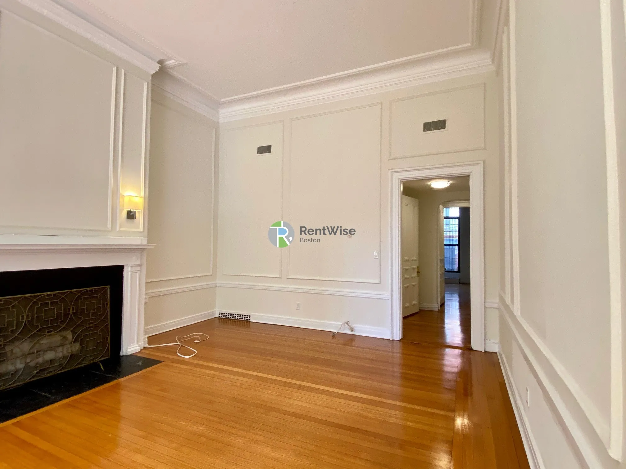2 bed, 2 bath apartment for rent at 31 Marlborough St Unit 31-2, Back Bay — photo 3 of 21