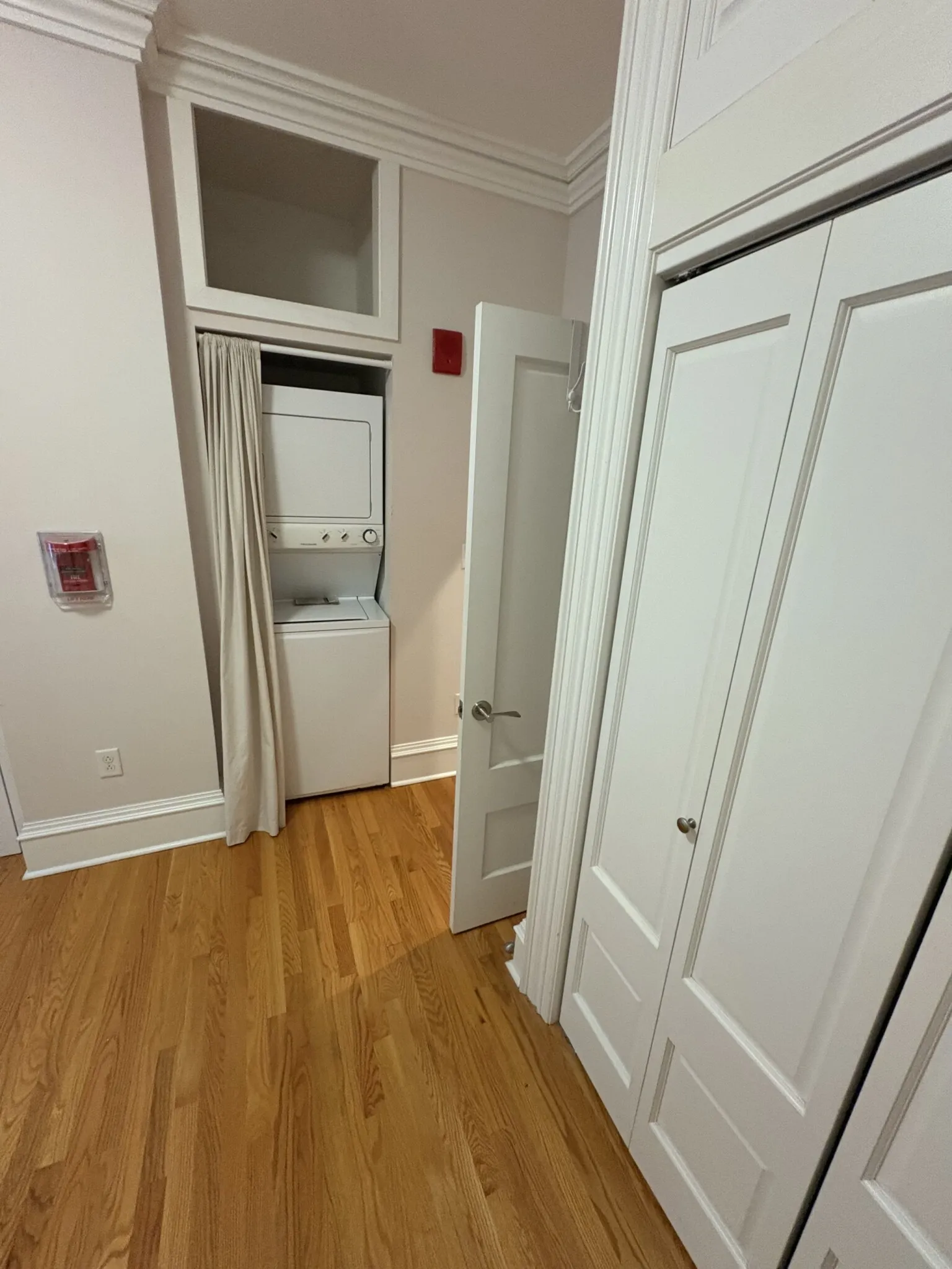 2 bed, 1 bath apartment for rent at 31 Massachusetts Ave Unit 1-3, Back Bay — photo 11 of 18