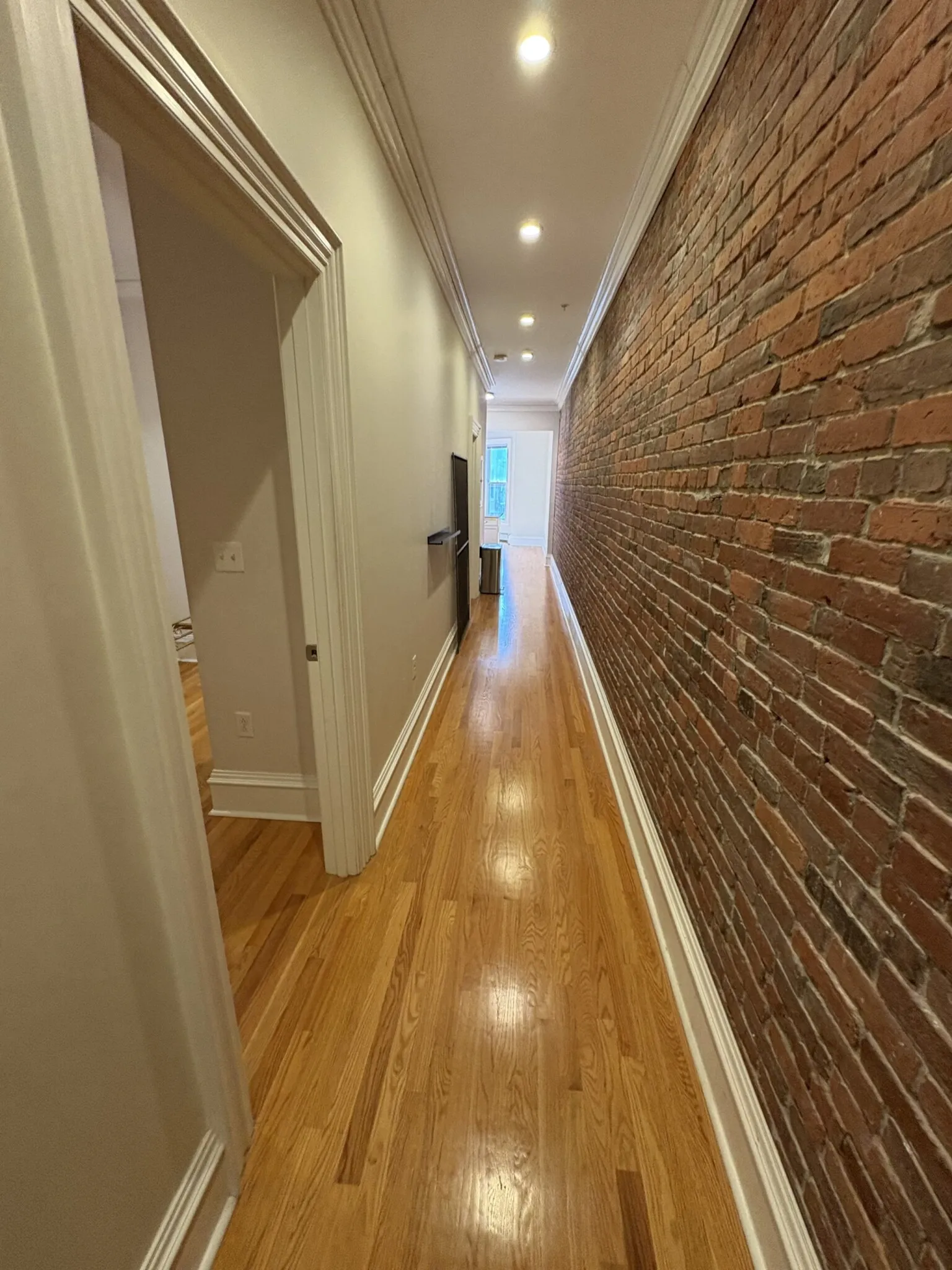 2 bed, 1 bath apartment for rent at 31 Massachusetts Ave Unit 1-3, Back Bay — photo 5 of 18
