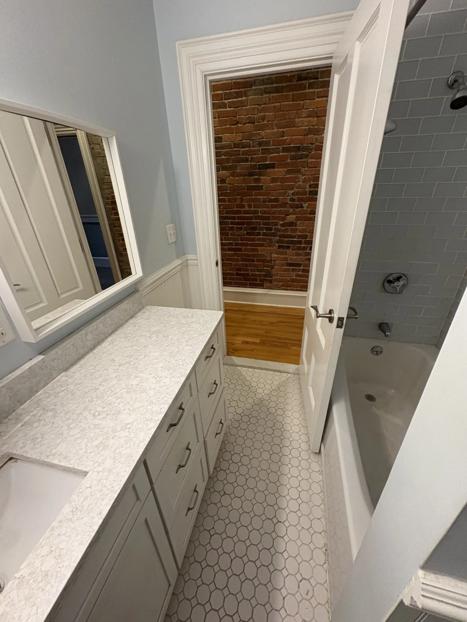 2 bed, 1 bath apartment for rent at 31 Massachusetts Ave Unit 1-3, Back Bay — photo 3 of 18