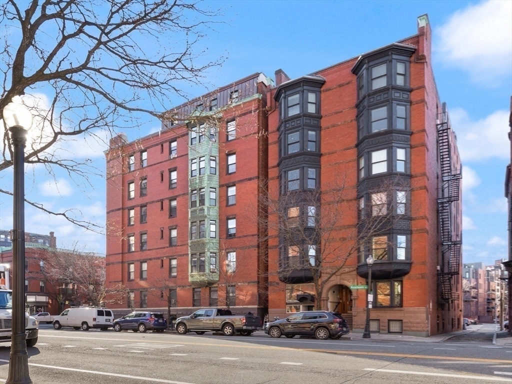 1 bed, 1 bath apartment for rent at 31 Massachusetts Ave Unit B1, Boston