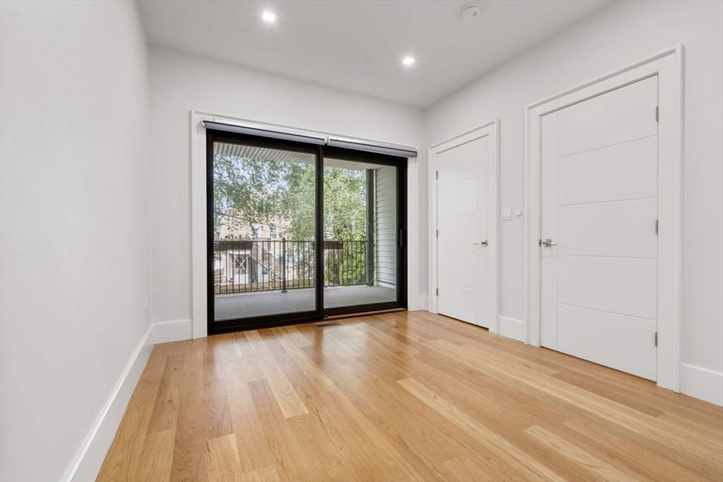 3 bed, 2 bath apartment for rent at 31 Mercer St Unit 1, South Boston — photo 8 of 17