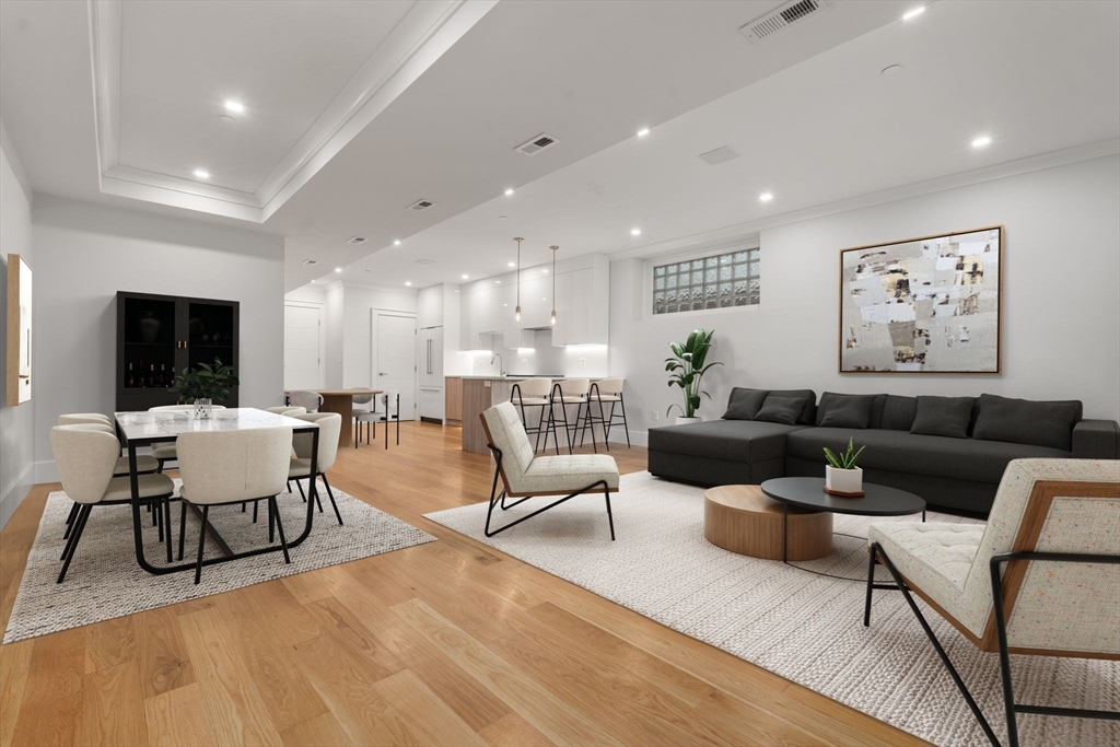 3 bed, 2 bath apartment for rent at 31 Mercer St Unit 1, South Boston — photo 3 of 17
