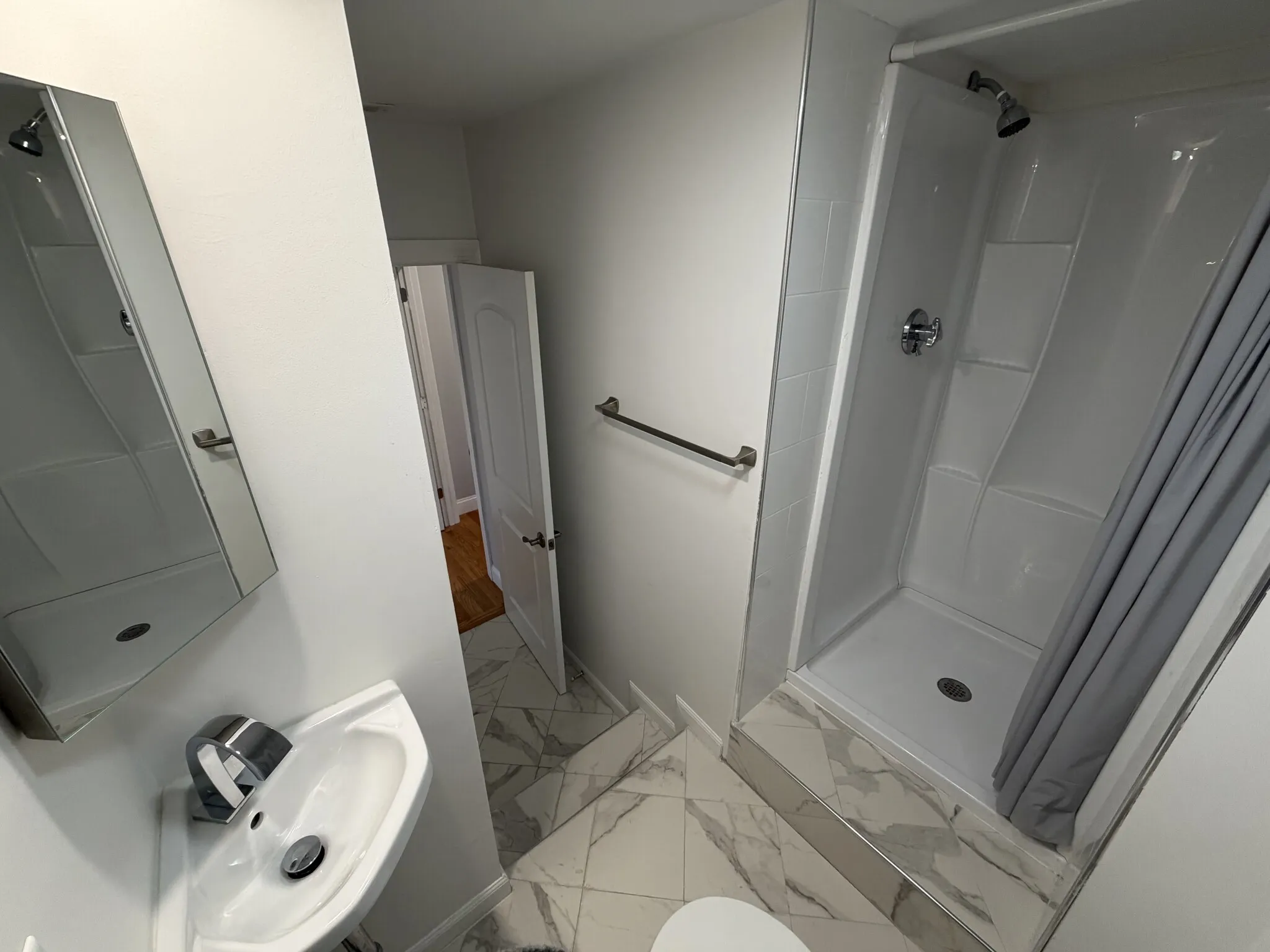 2 bed, 2.5 bath apartment for rent at 31 Middle St Unit 1, Nonantum — photo 12 of 24