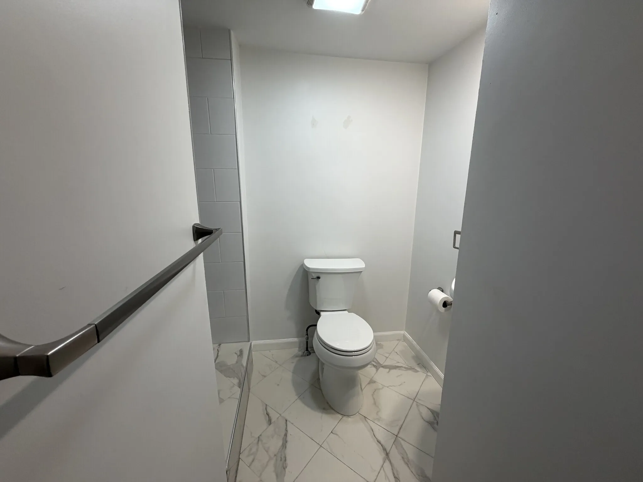 2 bed, 2.5 bath apartment for rent at 31 Middle St Unit 1, Nonantum — photo 8 of 24