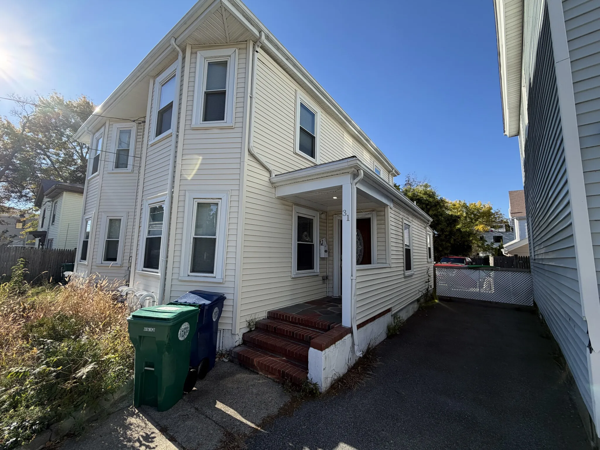 2 bed, 2.5 bath apartment for rent at 31 Middle St Unit 1, Nonantum — photo 9 of 24