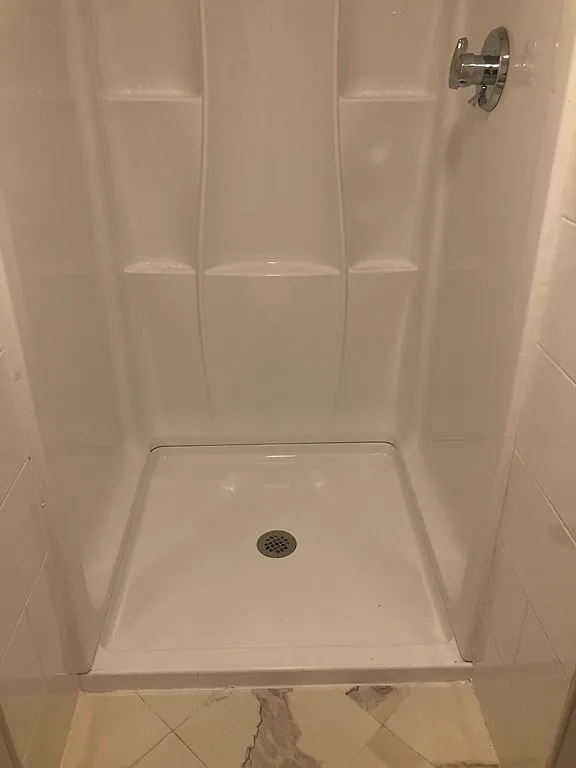 2 bed, 2.5 bath apartment for rent at 31 Middle St Unit A, Nonantum — photo 14 of 16