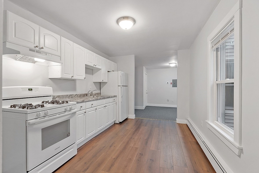 1 bed, 1 bath apartment for rent at 31 Mill St Unit 3, Pepperell — photo 3 of 11