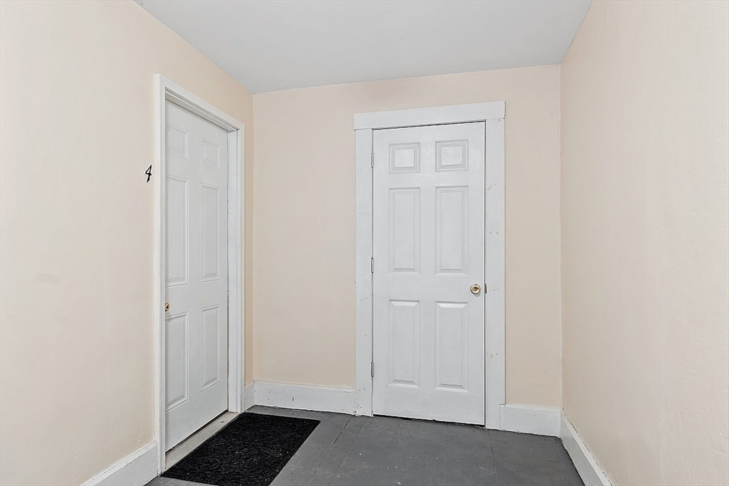 1 bed, 1 bath apartment for rent at 31 Mill St Unit 4, Pepperell — photo 12 of 15