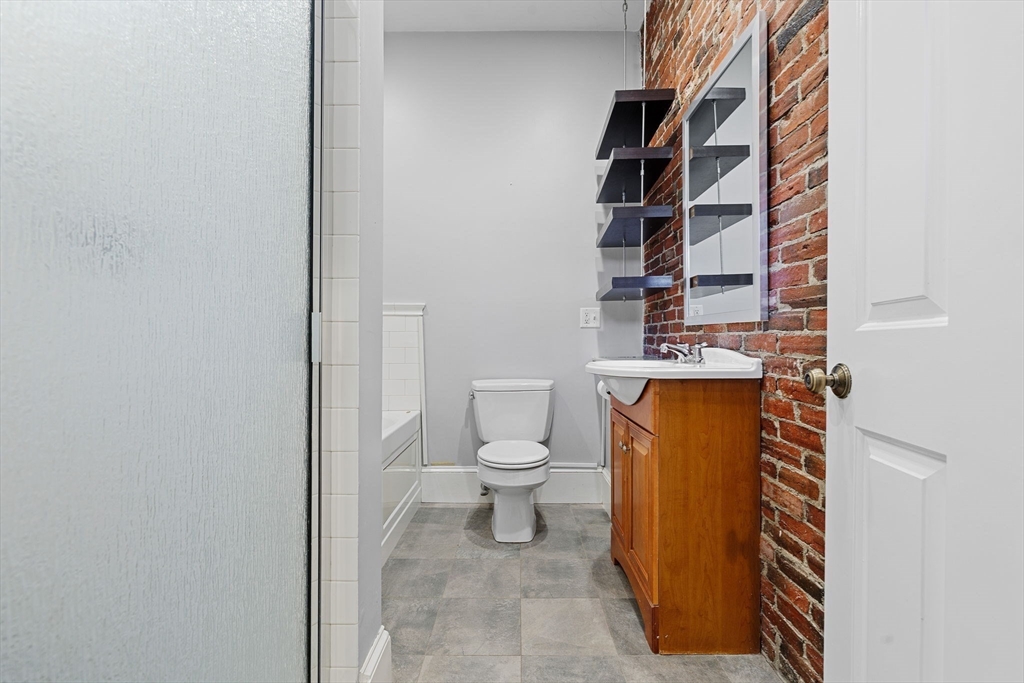 2 bed, 2 bath apartment for rent at 31 Millmont St Unit 1, Roxbury — photo 12 of 36