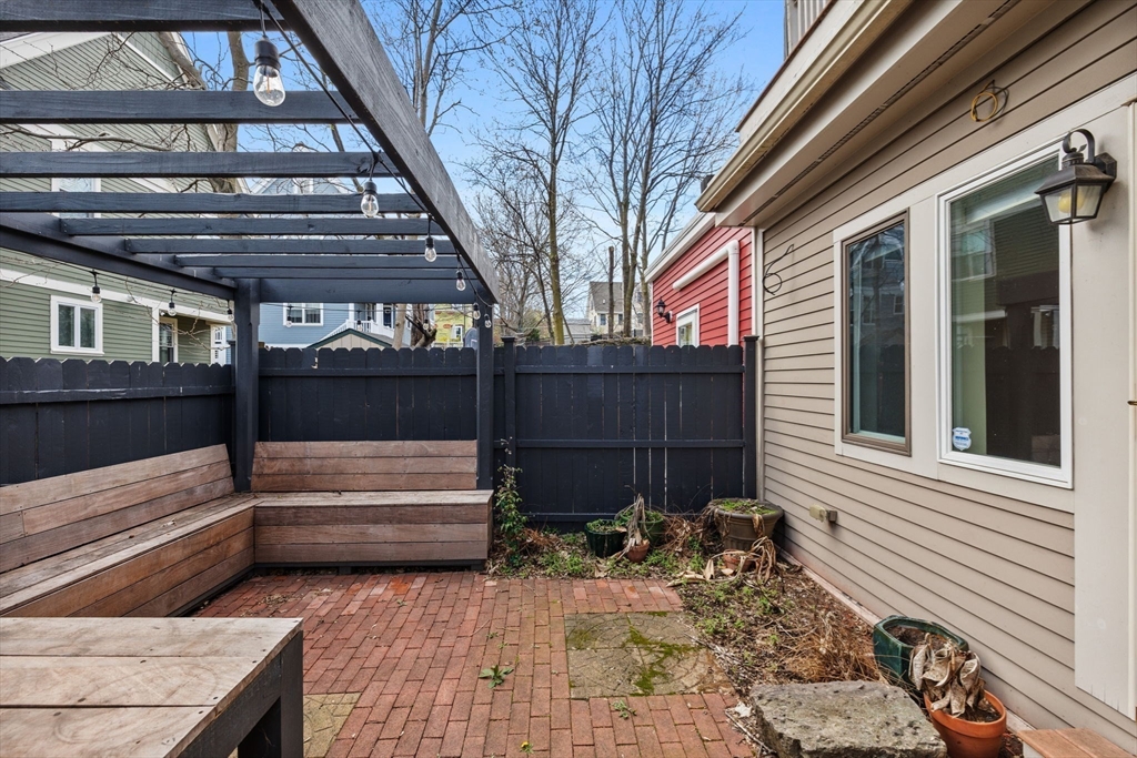 2 bed, 2 bath apartment for rent at 31 Millmont St Unit 1, Roxbury — photo 18 of 36