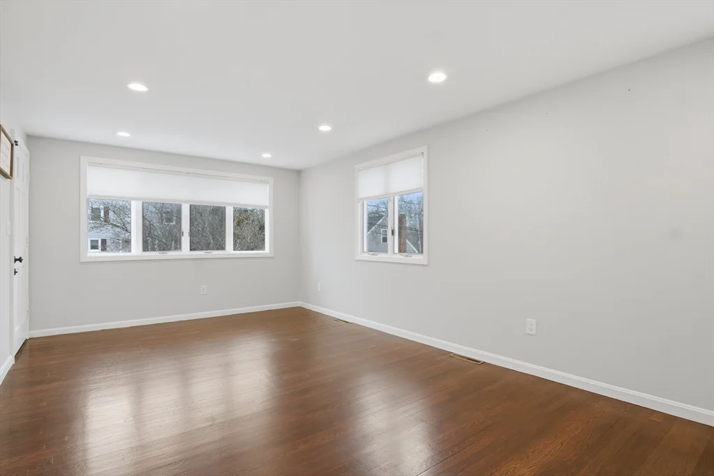 4 bed, 3 bath apartment for rent at 31 Milner St, Waltham — photo 26 of 37