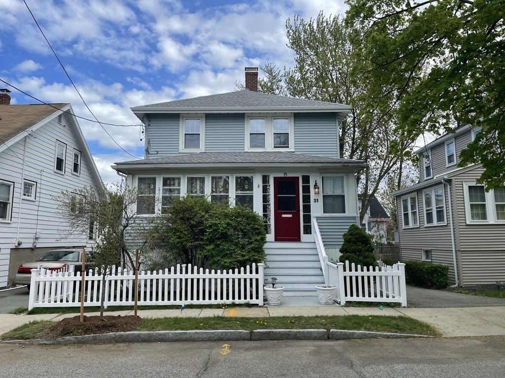 3 bed, 1 bath apartment for rent at 31 Milton Rd, Wollaston — photo 1 of 24
