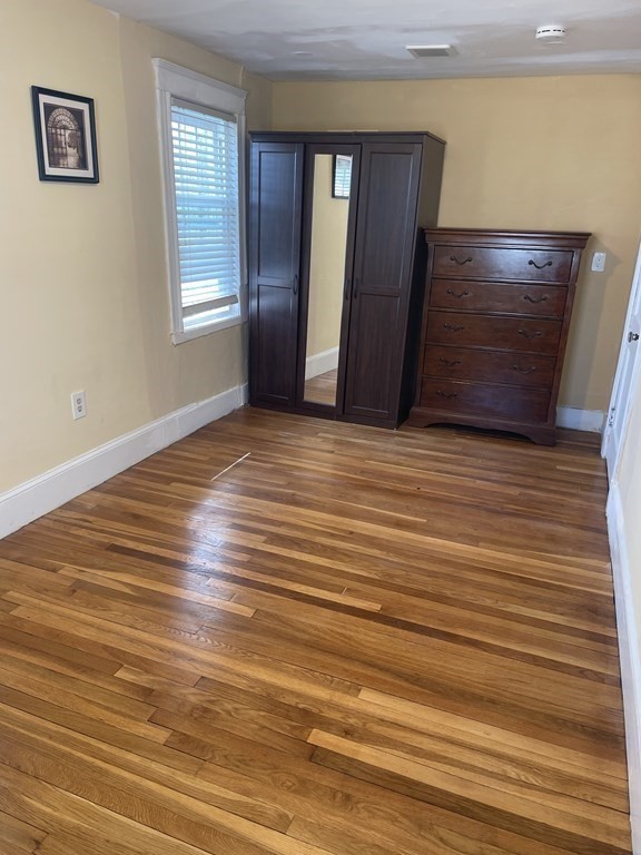 3 bed, 1 bath apartment for rent at 31 Milton Rd, Wollaston — photo 21 of 24