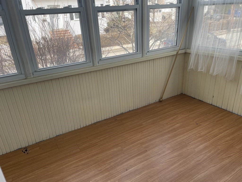 3 bed, 1 bath apartment for rent at 31 Milton Rd, Wollaston — photo 11 of 24