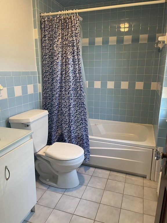3 bed, 1 bath apartment for rent at 31 Milton Rd, Wollaston — photo 19 of 24