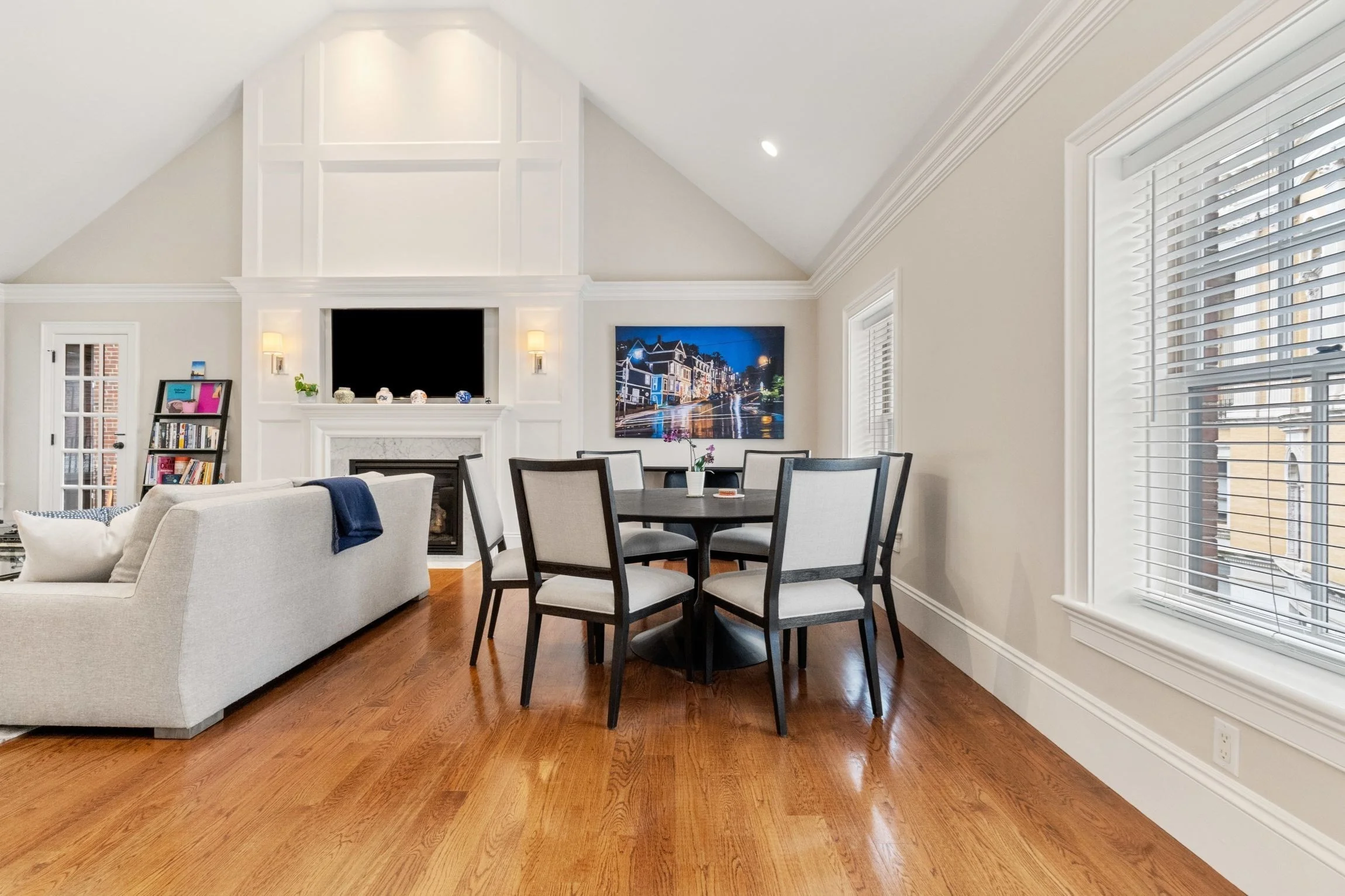 2 bed, 2 bath apartment for rent at 31 Mount Vernon St Unit 4, Dorchester — photo 7 of 25
