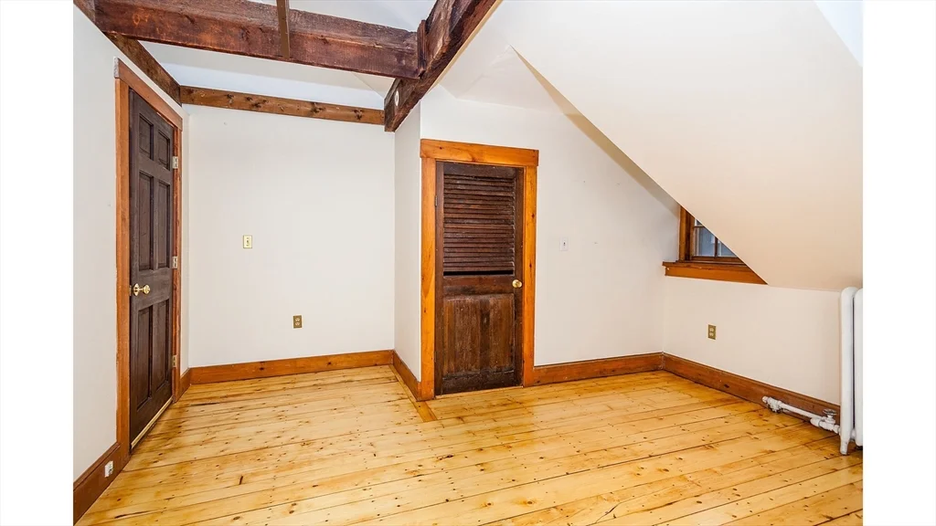 2 bed, 1 bath apartment for rent at 31 Myrtle St Unit 4, Beacon Hill — photo 9 of 14
