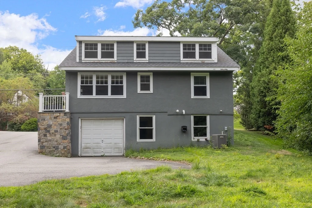 3 bed, 2 bath apartment for rent at 31 Oak St, Wellesley — photo 20 of 21