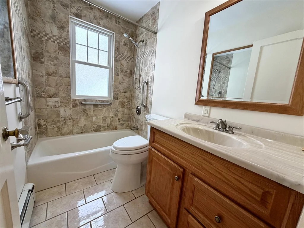 3 bed, 2 bath apartment for rent at 31 Oakley Rd Unit 1, Watertown — photo 22 of 37