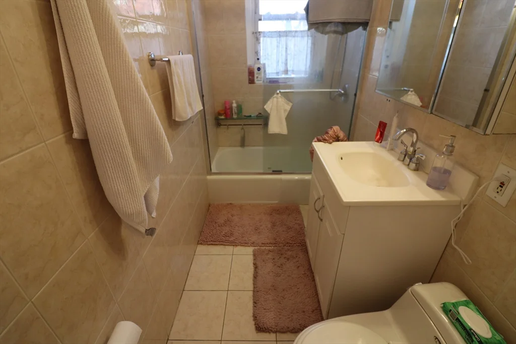 1 bed, 1 bath apartment for rent at 31 Orkney Rd Unit 33, Brighton — photo 8 of 10