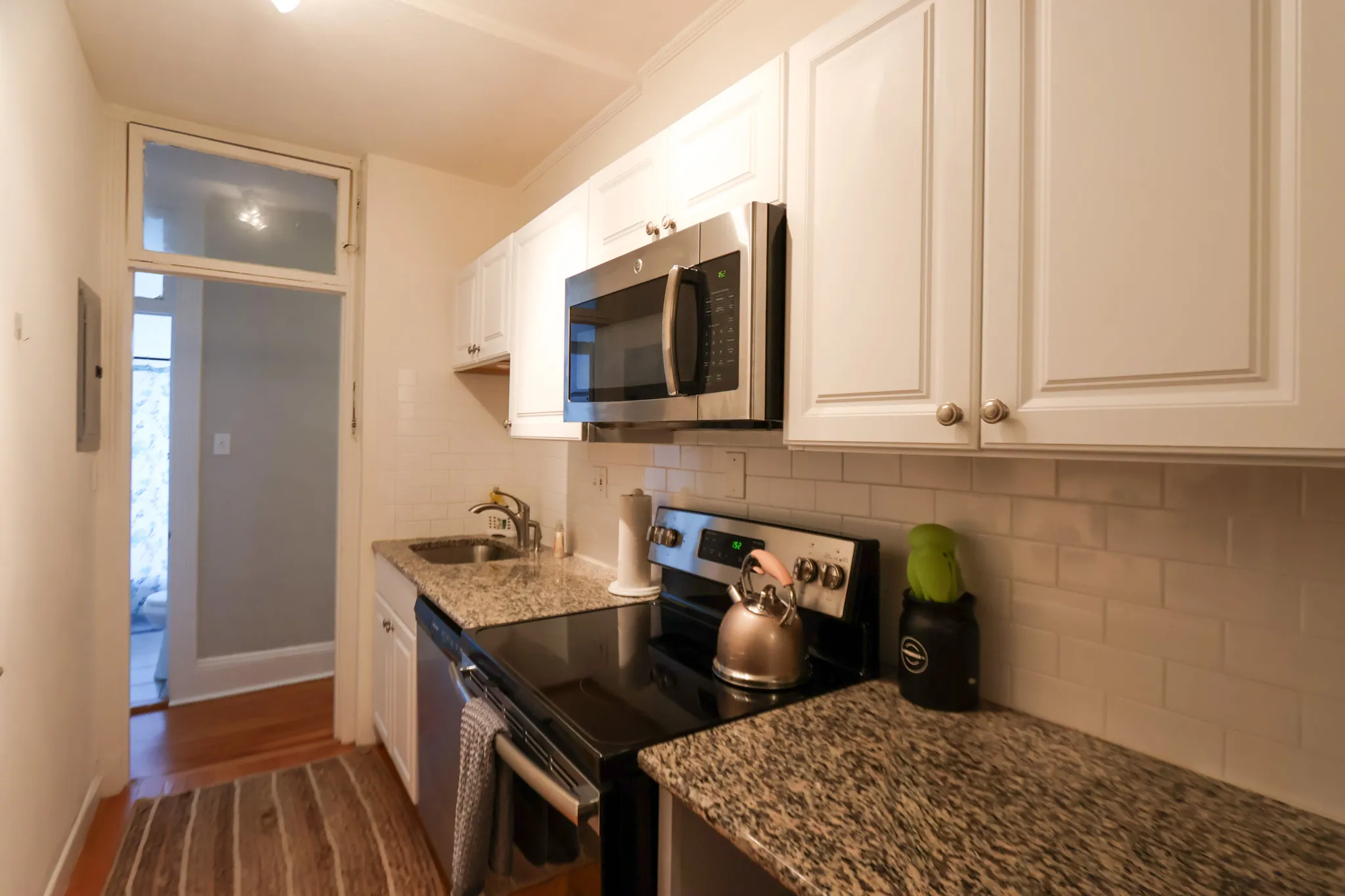 1 bed, 1 bath apartment for rent at 31 Orkney Rd Unit 46, Brighton — photo 6 of 10