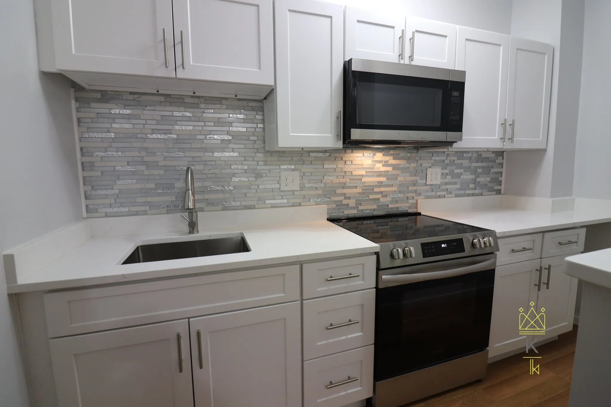 1 bed, 1 bath apartment for rent at 31 Orkney Rd Unit 5, Brighton — photo 2 of 6