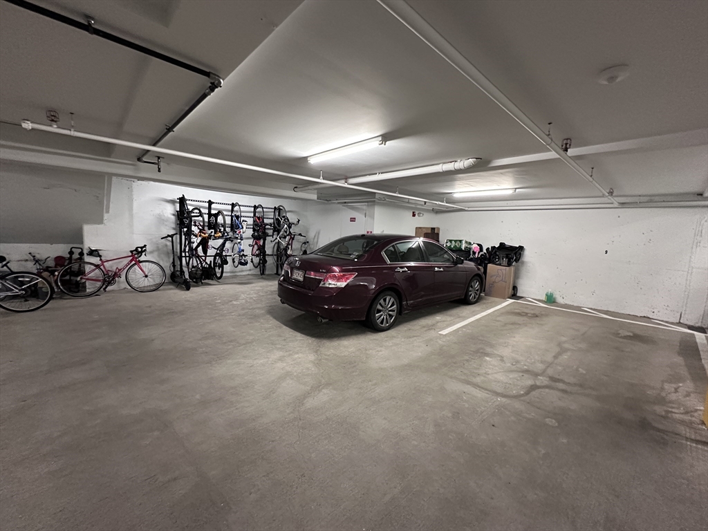 3 bed, 3 bath apartment for rent at 31 Orleans St Unit T4, East Boston — photo 28 of 30