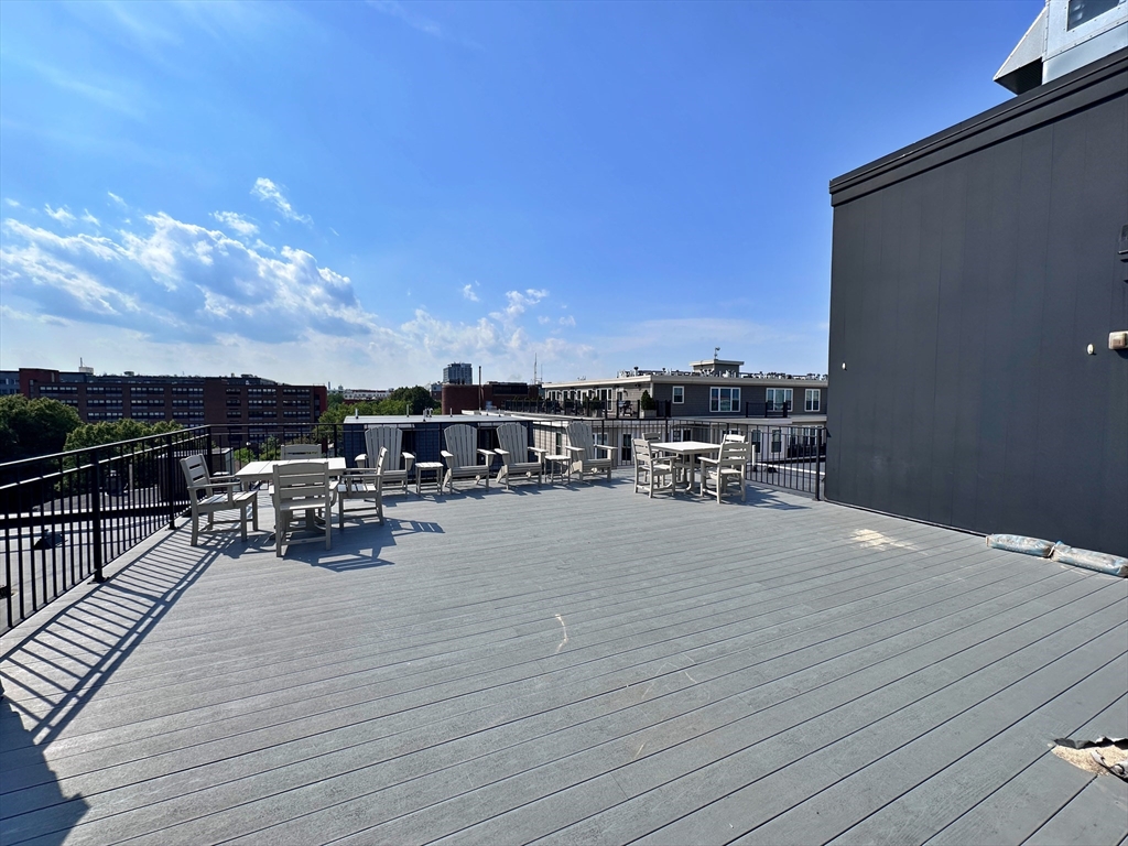 3 bed, 3 bath apartment for rent at 31 Orleans St Unit T4, East Boston — photo 26 of 30