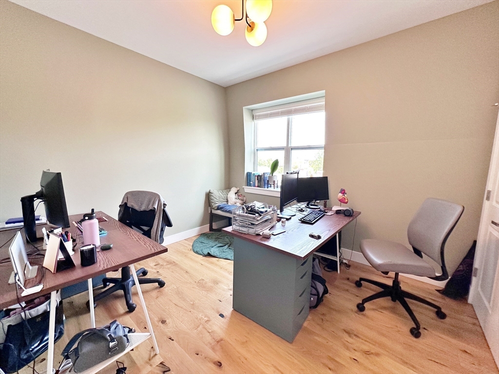 3 bed, 3 bath apartment for rent at 31 Orleans St Unit T4, East Boston — photo 16 of 30