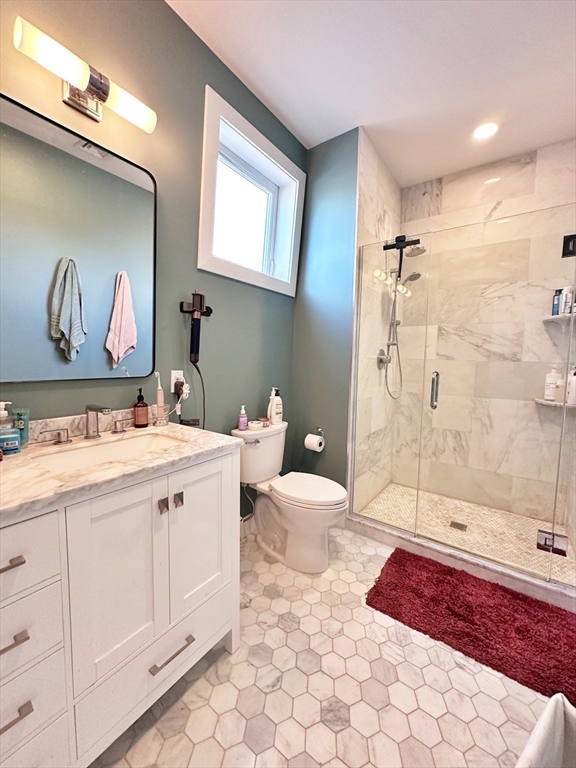 3 bed, 3 bath apartment for rent at 31 Orleans St Unit T4, East Boston — photo 15 of 30