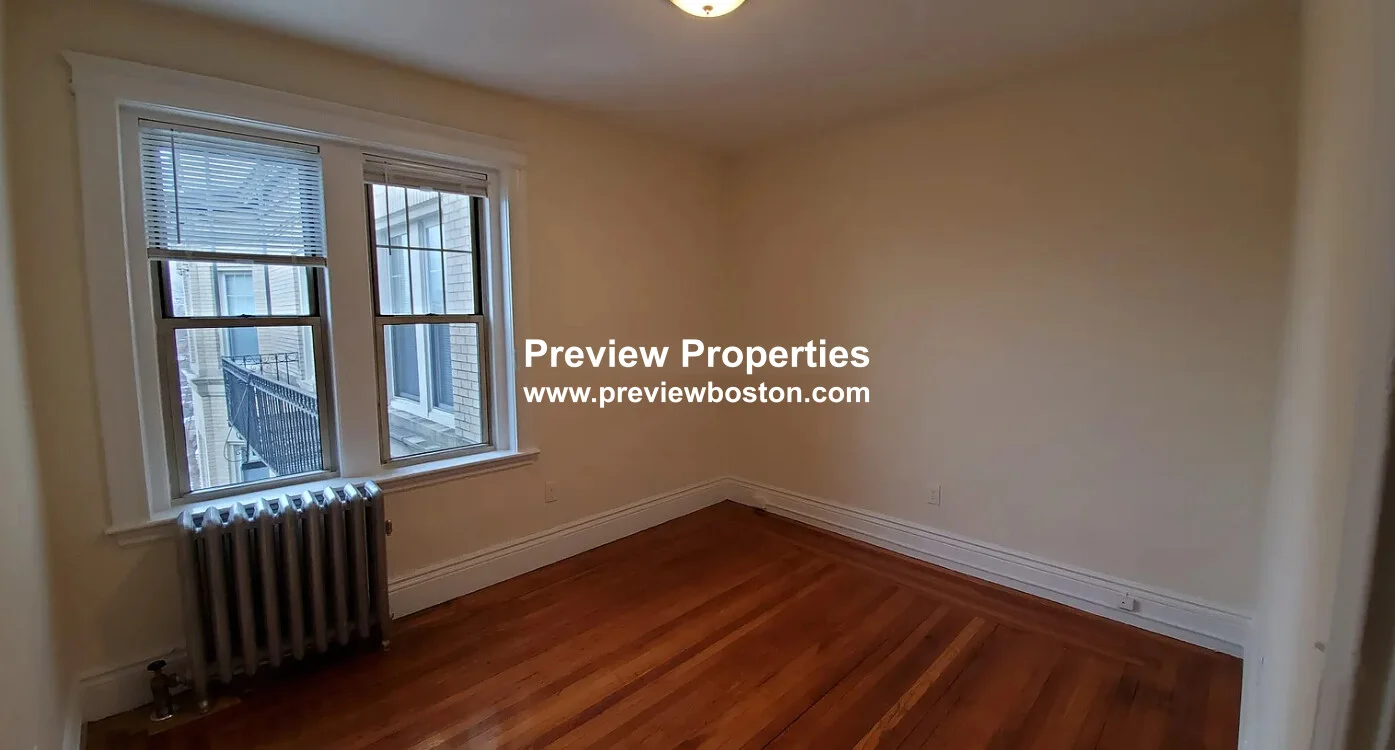 1 bed, 1 bath apartment for rent at 31 Park Dr Unit 12AP, Fenway — photo 1 of 8