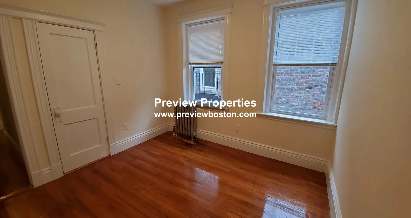 1 bed, 1 bath apartment for rent at 31 Park Dr Unit 12AP, Fenway — photo 5 of 8