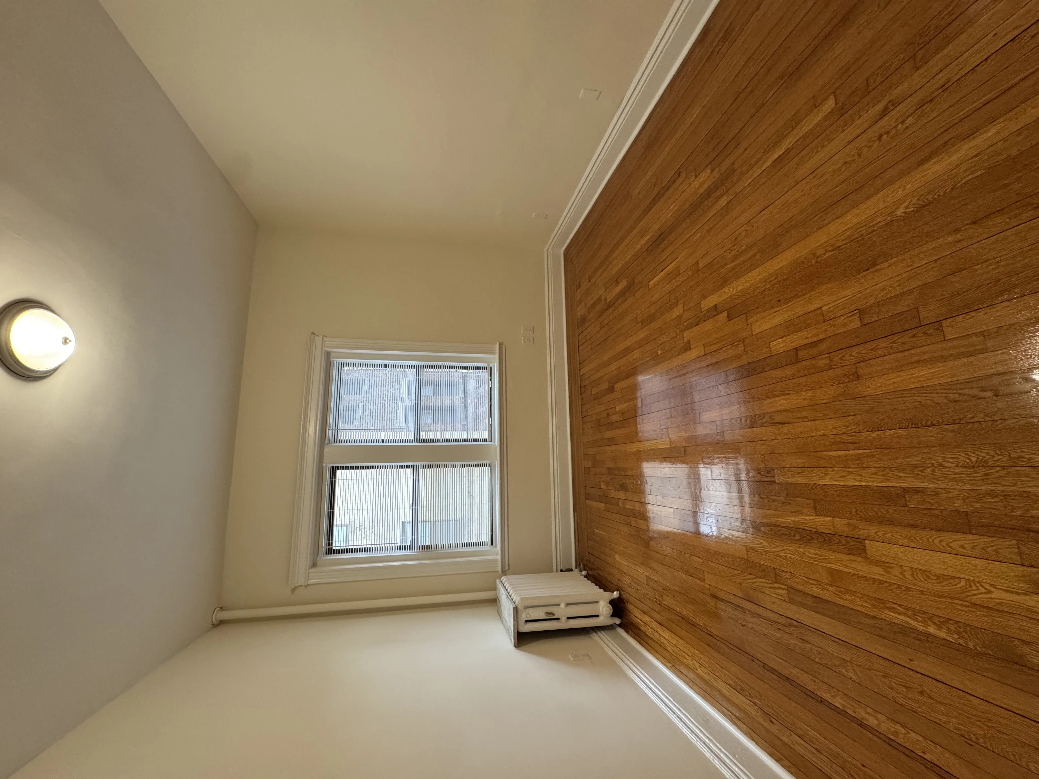 1 bed, 1 bath apartment for rent at 31 Park Dr Unit 3, Fenway — photo 3 of 11