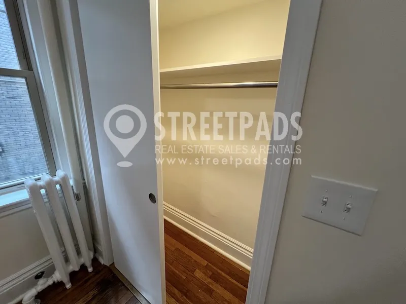 1 bed, 1 bath apartment for rent at 31 Park Dr Unit Unit3, Fenway — photo 15 of 17