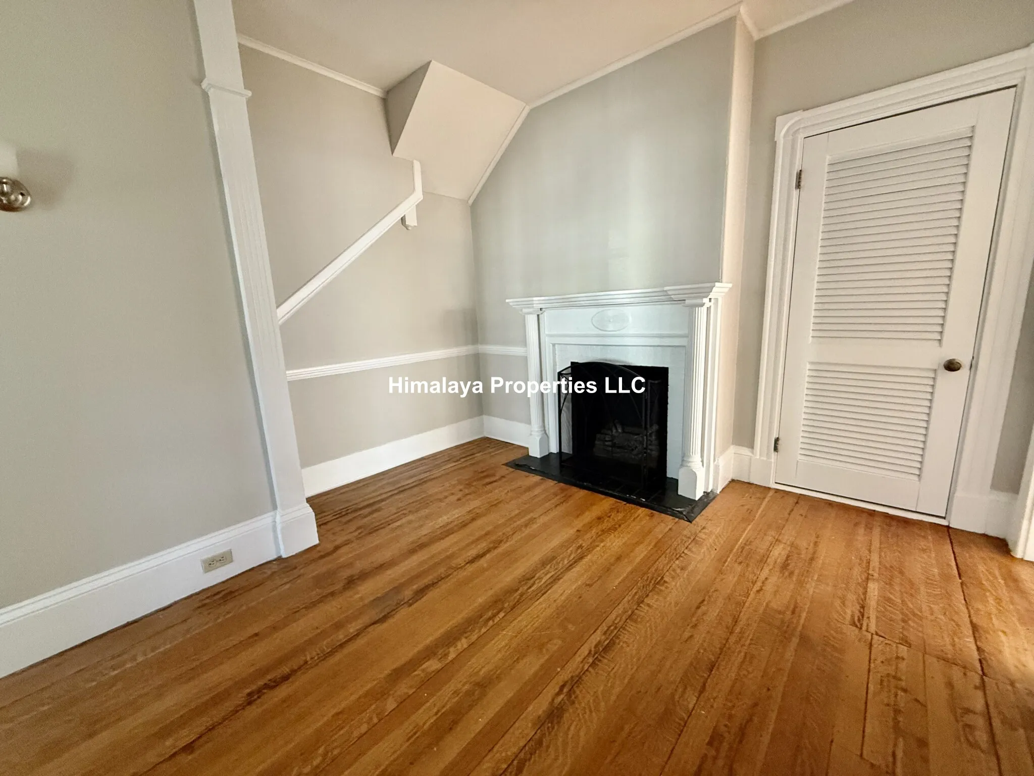 3 bed, 1 bath apartment for rent at 31 Park St Unit 1, Medford — photo 9 of 15