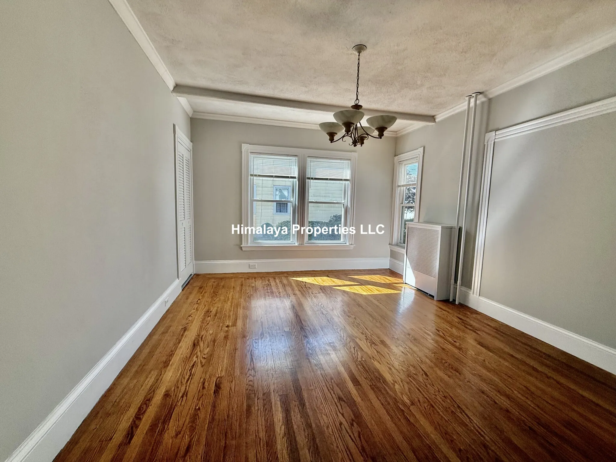 3 bed, 1 bath apartment for rent at 31 Park St Unit 1, Medford — photo 5 of 15