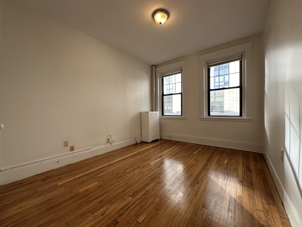 2 bed, 1 bath apartment for rent at 31 Peterborough St Unit 10, Fenway — photo 1 of 6
