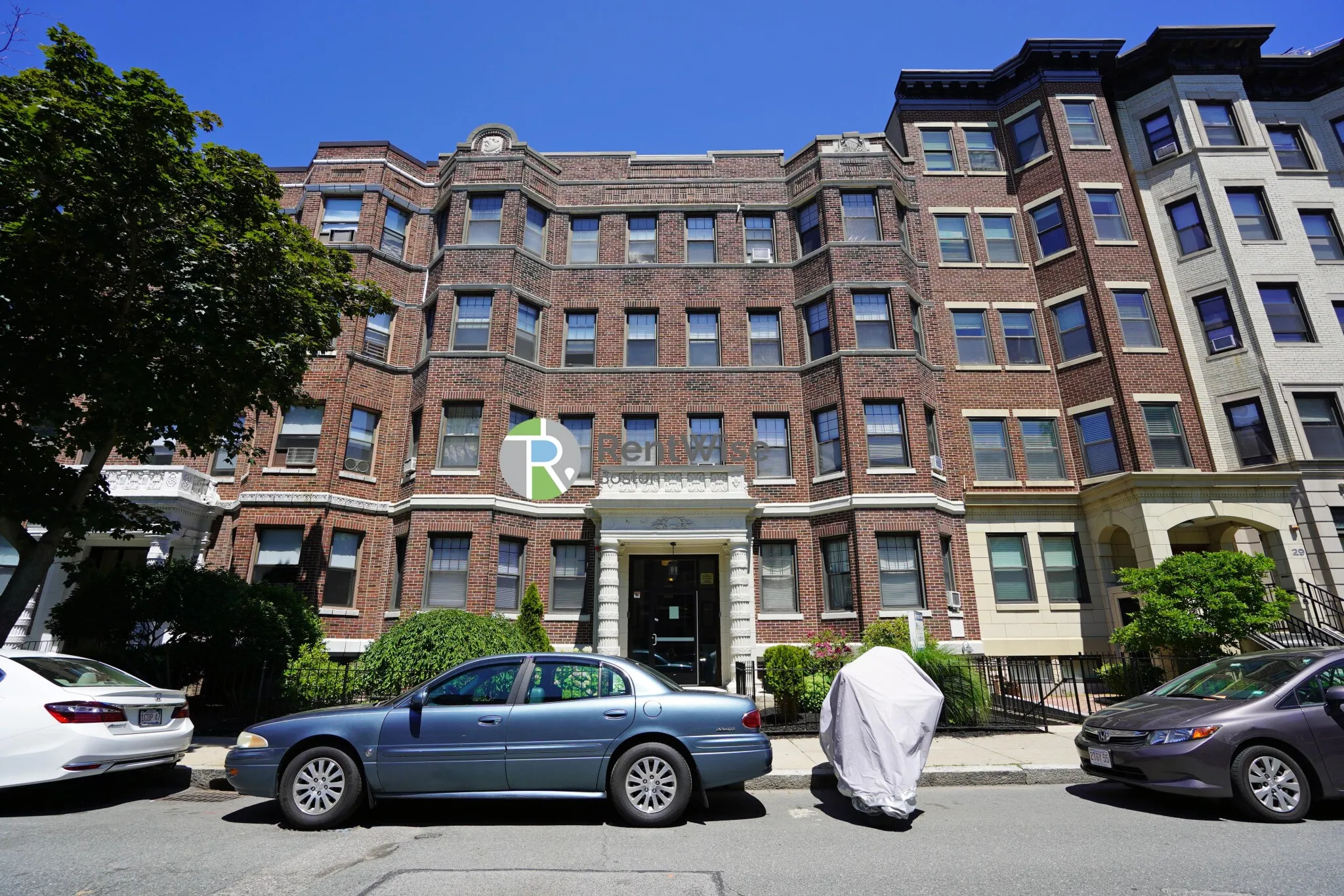 2 bed, 1 bath apartment for rent at 31 Peterborough St Unit 17, Fenway