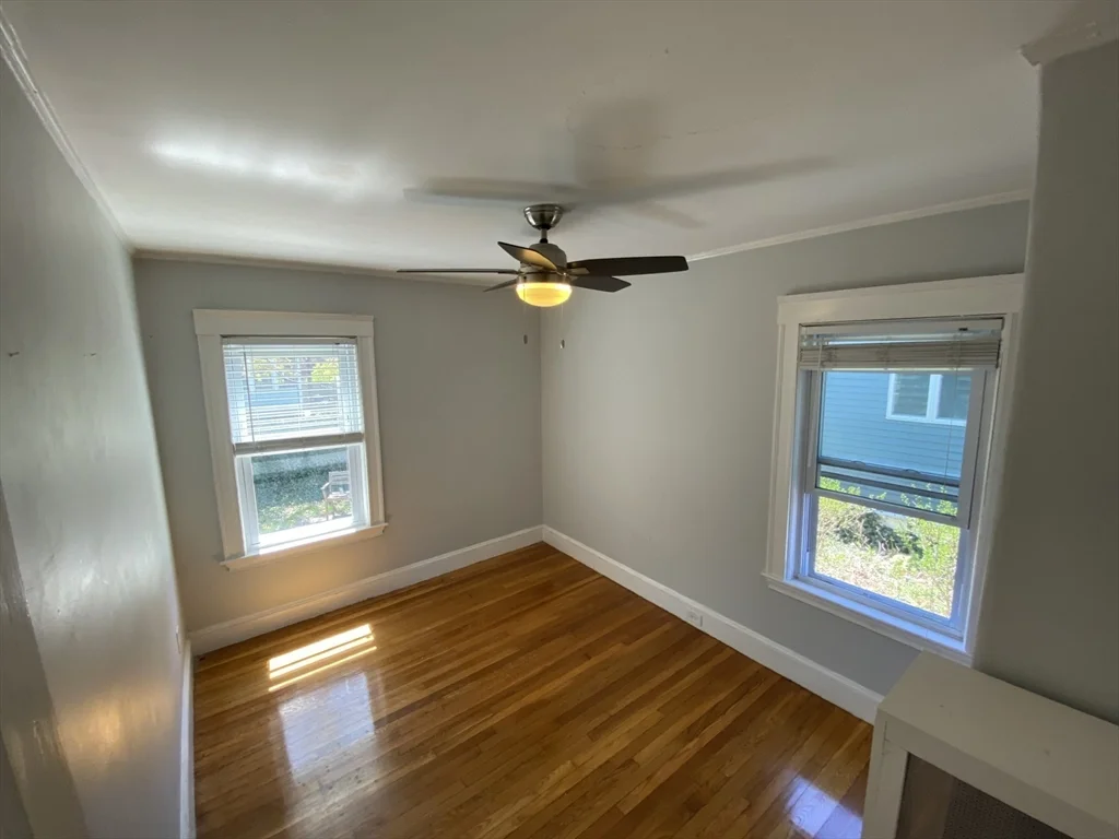 2 bed, 1 bath apartment for rent at 31 Pierce Ave Unit 2+Study, Dorchester — photo 5 of 20