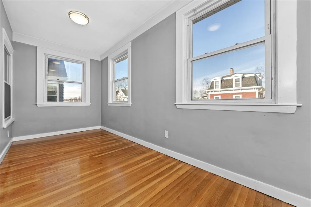 2 bed, 1 bath apartment for rent at 31 Pierce Ave Unit 2+Study, Dorchester — photo 17 of 20