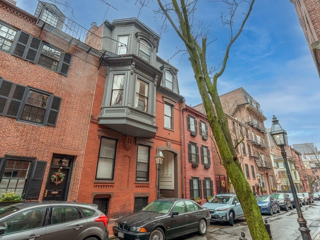 1 bed, 1 bath apartment for rent at 31 Pinckney Unit 4B, Beacon Hill — photo 13 of 14