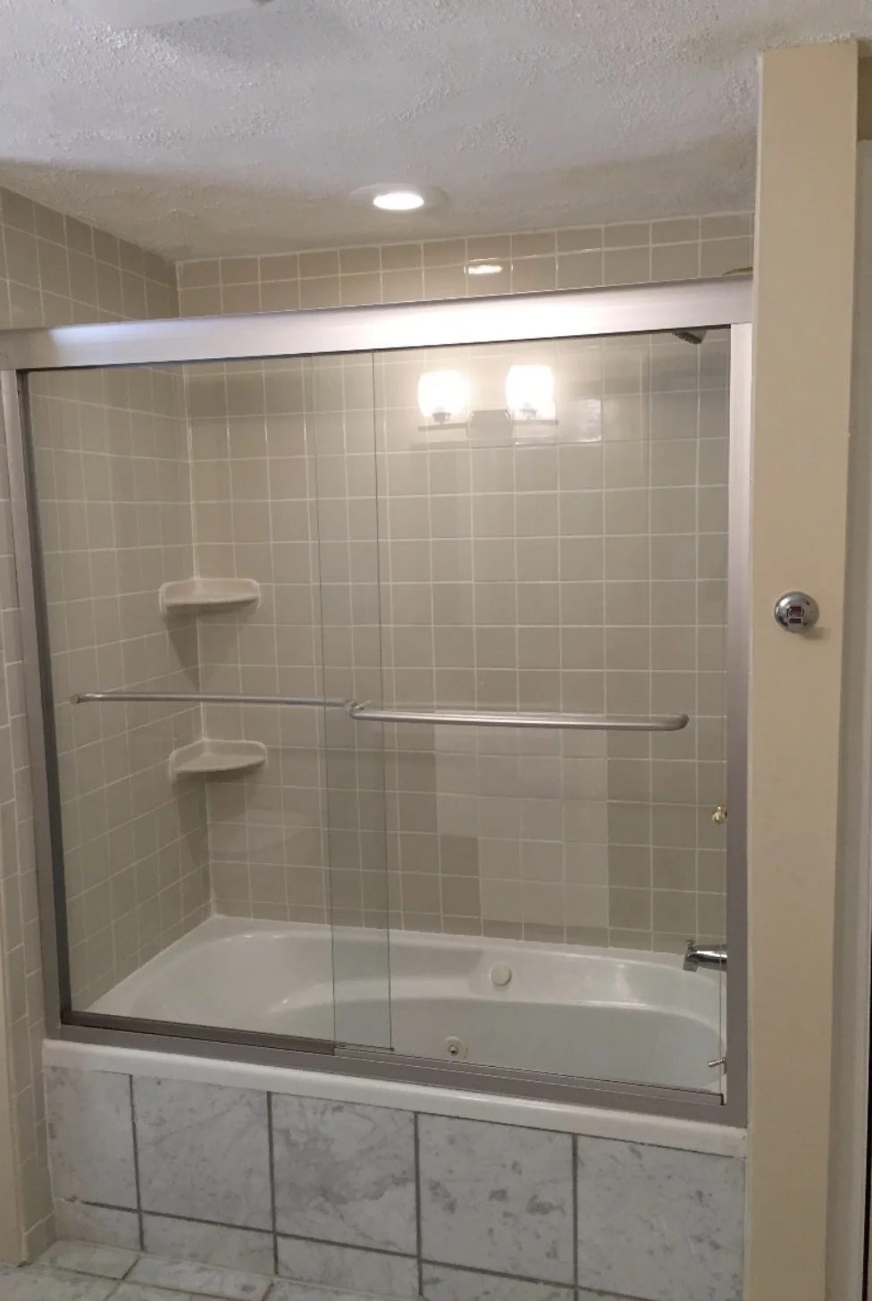 2 bed, 1 bath apartment for rent at 31 Pine St Unit 31, Dedham — photo 7 of 9