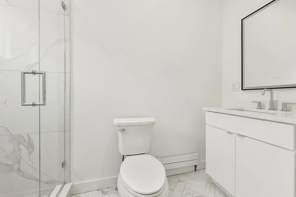 1 bed, 1 bath apartment for rent at 31 Pleasant St Unit 1, Charlestown — photo 5 of 8