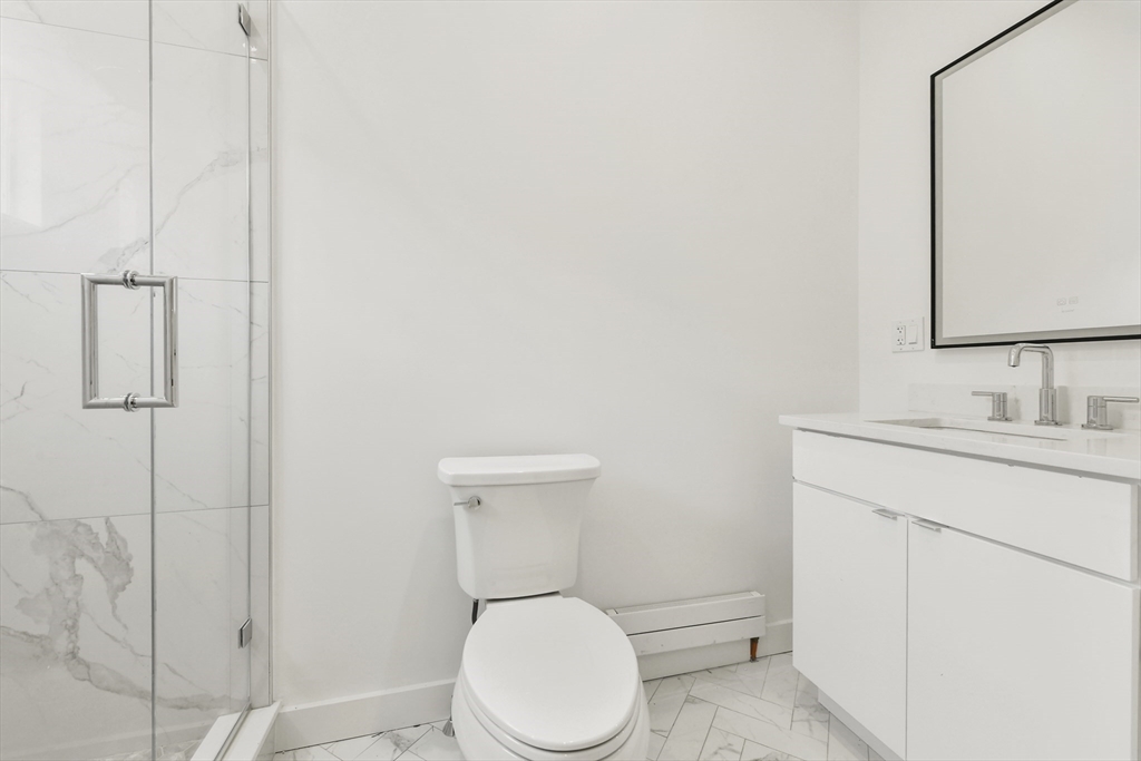 2 bed, 1 bath apartment for rent at 31 Pleasant St Unit 2, Charlestown — photo 5 of 8